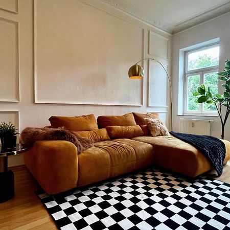 Charmanter Altbau In Schleussig Mit Balkon Leipzig Dış mekan fotoğraf